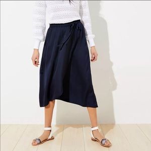 LOFT Navy Blue Wrap Skirt - Size XS Petite